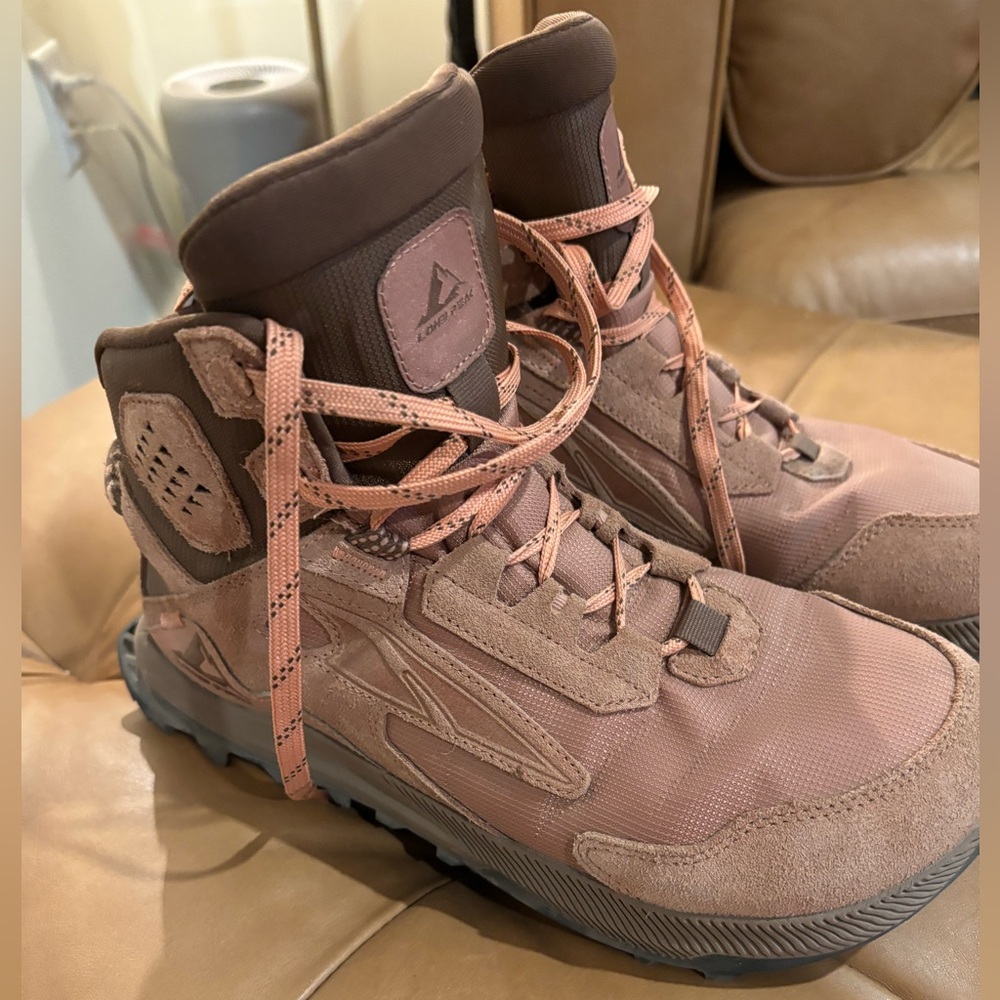 Altra Lone Peak Hiker 2 - Hiking Boots - Pink